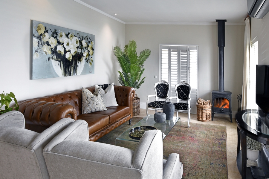 7 Bedroom Property for Sale in Franschhoek Western Cape